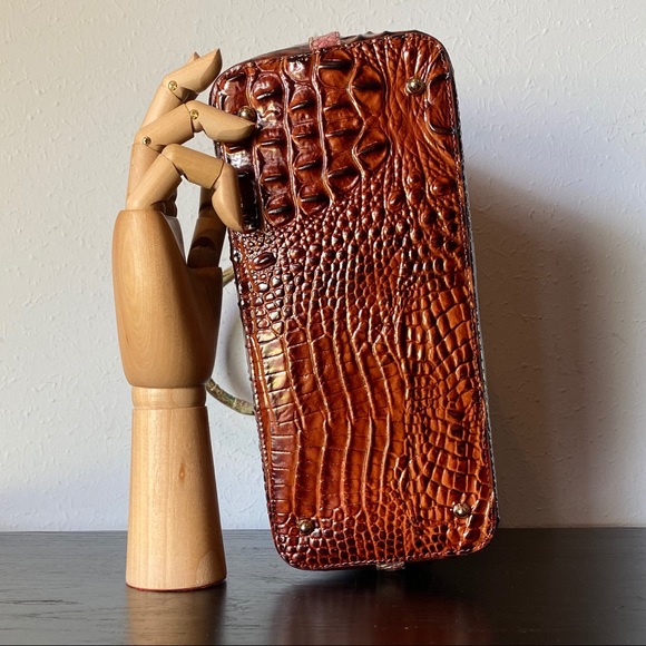 NEW! Brahmin Duxbury Amethyst & Mini Suri Set! - Picture 5 of 16